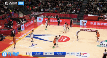 越投越自信！李添榮接連兩記三分強(qiáng)勢(shì)回應(yīng) 并重新拉開(kāi)比分！