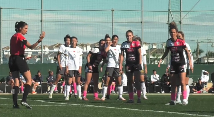  唐佳麗梅開二度、邵子欽破門，中國女足3-2擊敗Alhama俱樂部女足