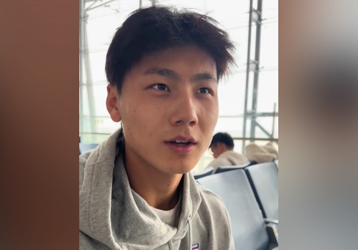  為何半場過后不久被換下？毛偉杰：兩條腿特別緊，李導(dǎo)怕我受傷