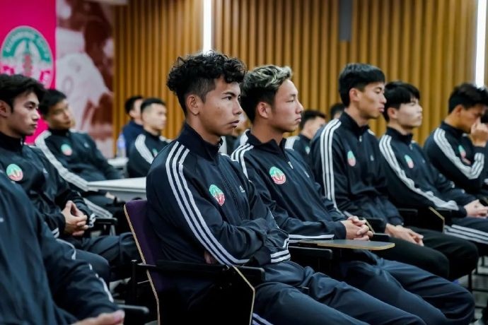  出征中乙！昆明城星足球俱樂部11日舉行新賽季見面會暨出征儀式