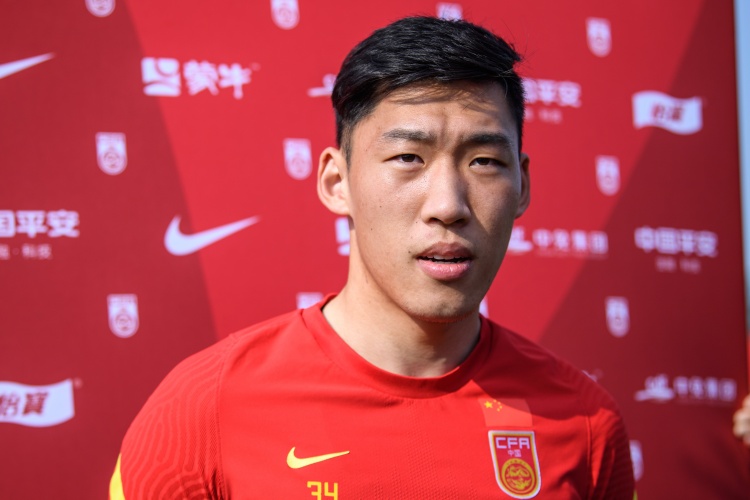  北青體育：朱辰杰是否以“面具人”形象出戰(zhàn)18強(qiáng)賽，仍需多方溝通